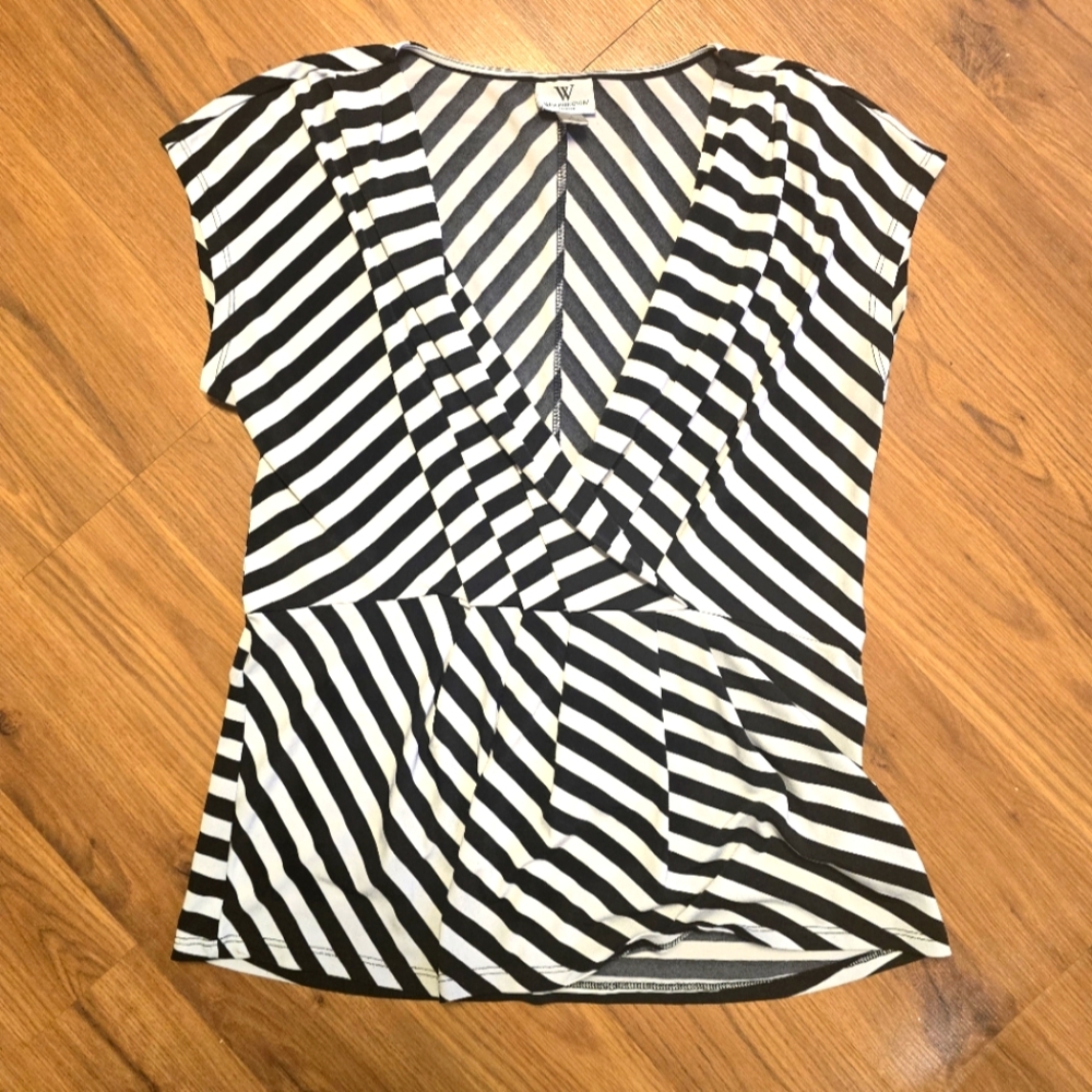 Cute cross top
